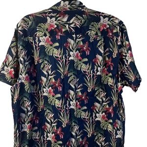 Tommy Bahama Men's L Blue Floral Stretch-Cotton Short Sleeve Camp Shirt‎